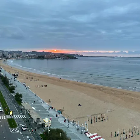 Escalera 14 Apartamento Gijón